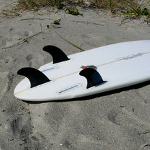 Load image into Gallery viewer, Futures F6 Alpha Tri Fin Set