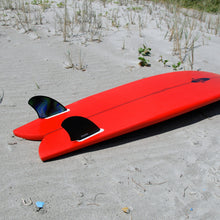 Load image into Gallery viewer, Futures Machado Keel Fin Set