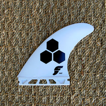 Load image into Gallery viewer, Futures AM2 Thermotech Tri Fin Set