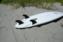 Load image into Gallery viewer, Futures John John Alpha Tri Fin Set