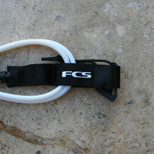 Load image into Gallery viewer, FCS Essential Regular Leash White/ Black
