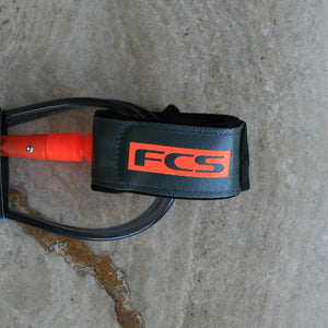 FCS Essential Competition Leash Charcoal/ Blood Orange